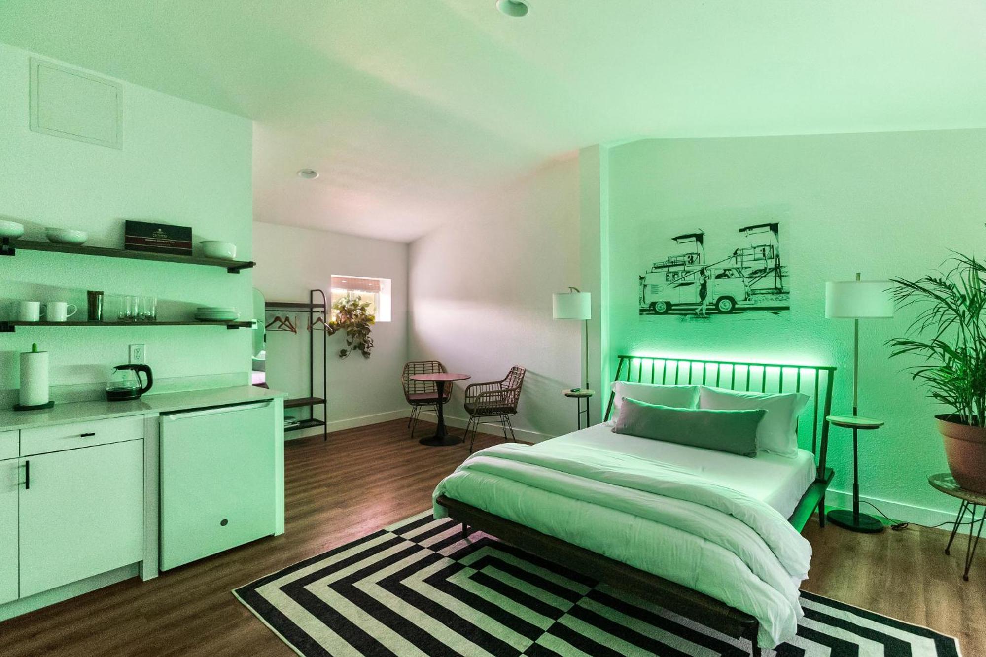 Scottsdale - 445 N Arizona Ave Unit 15 Villa แชนด์เลอร์ ภายนอก รูปภาพ